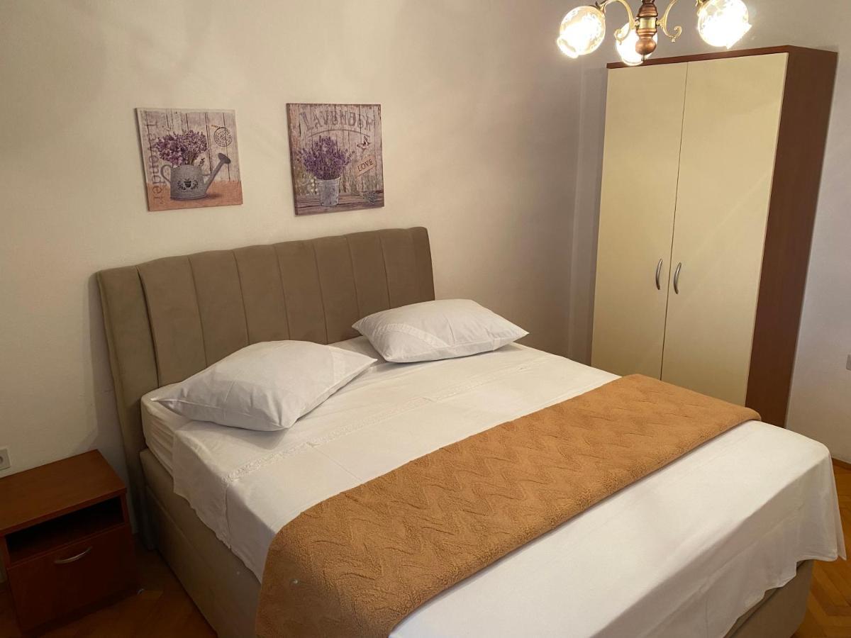 Appartamento Ivo Prgomet Makarska Esterno foto