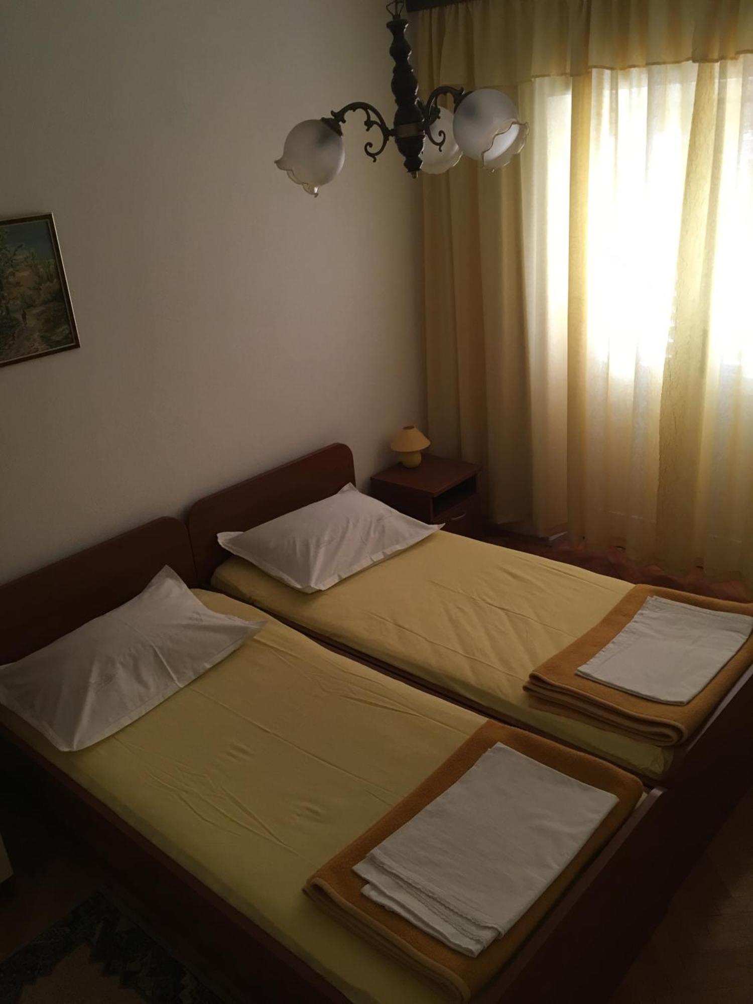 Appartamento Ivo Prgomet Makarska Esterno foto
